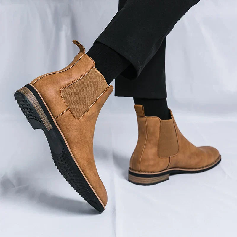 Cosmo | Elegant Chelsea Boots